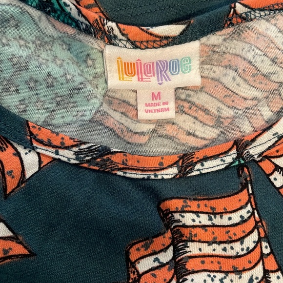 Set of 2 LuLaRoe American theme Irma’s - Picture 5 of 7
